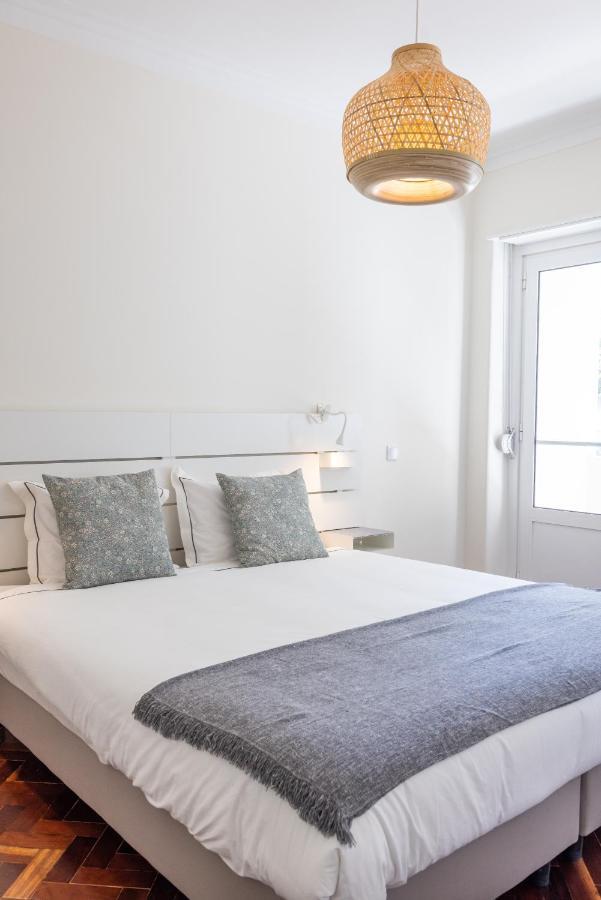 Casa Do Largo - Cozy Apartment In The City Center & With Ac Lisboa Dış mekan fotoğraf