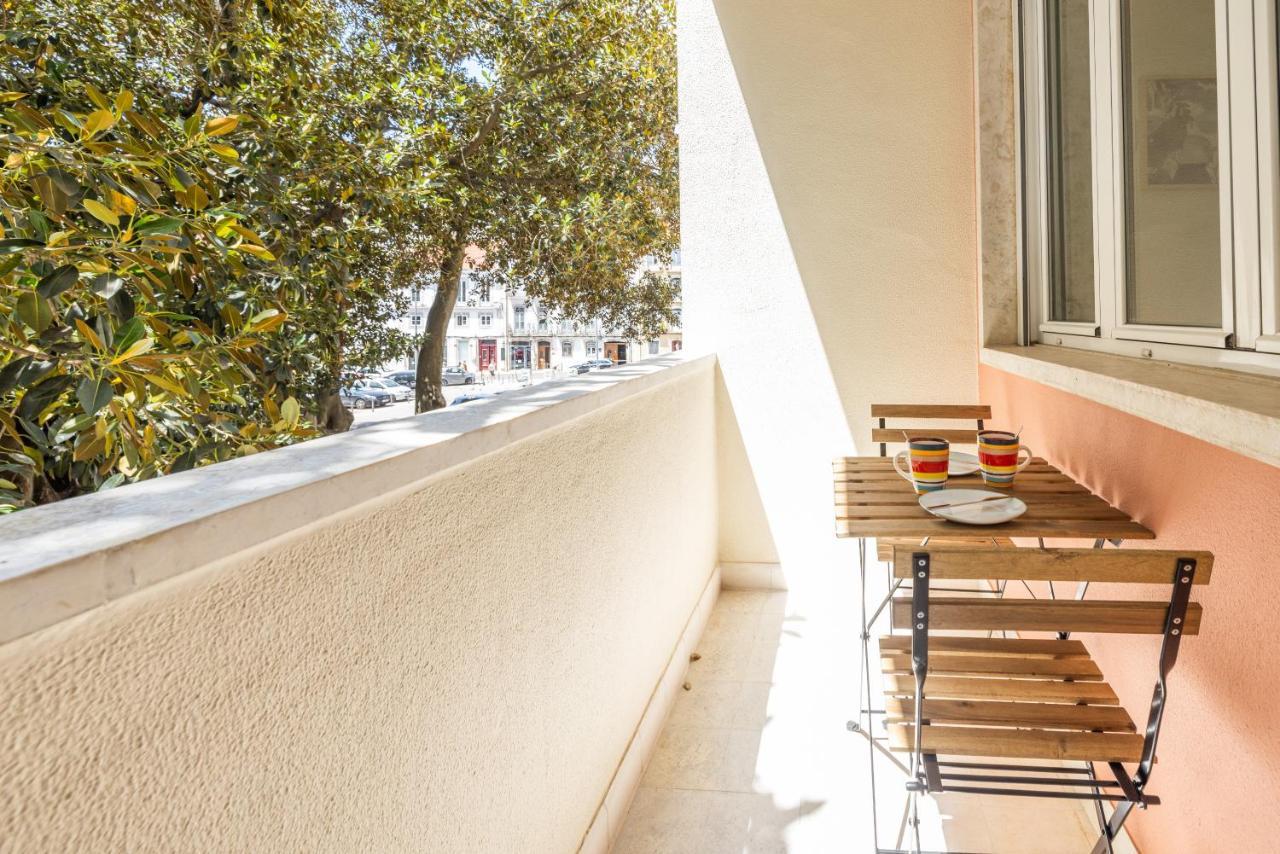 Casa Do Largo - Cozy Apartment In The City Center & With Ac Lisboa Dış mekan fotoğraf